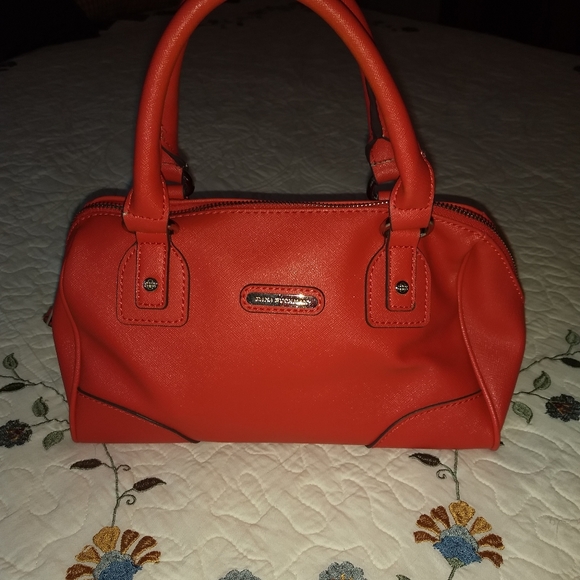 Dana Buckman purse - Picture 1 of 3